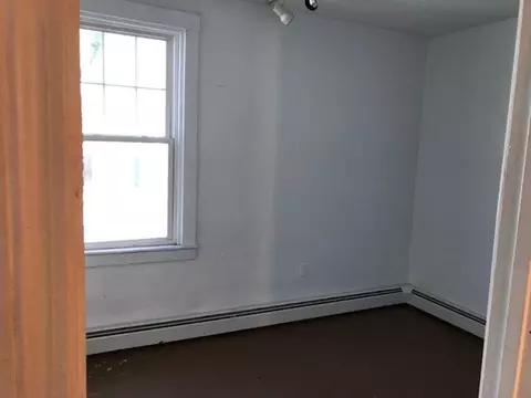 76 W School St, Woonsocket, RI 02895 photo 6