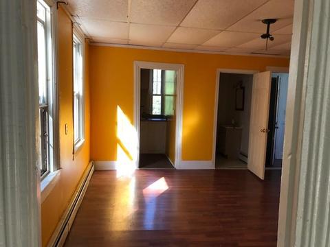 76 W School St, Woonsocket, RI 02895 photo 4