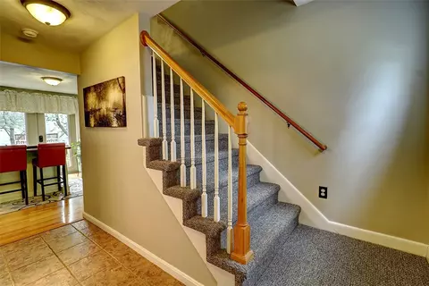 4 Bridal Ave, Warwick, RI 02886 photo 18