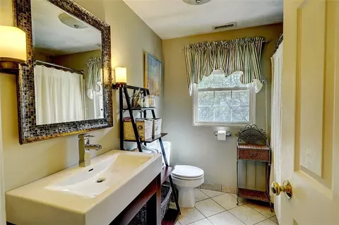 4 Bridal Ave, Warwick, RI 02886 photo 24