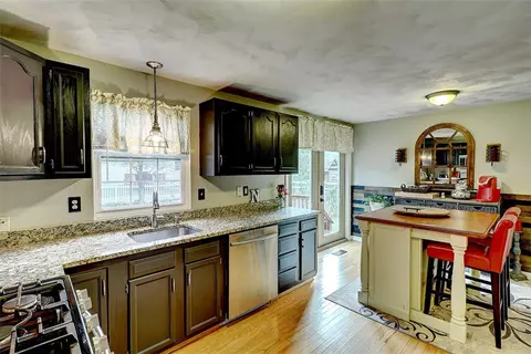 4 Bridal Ave, Warwick, RI 02886 photo 11