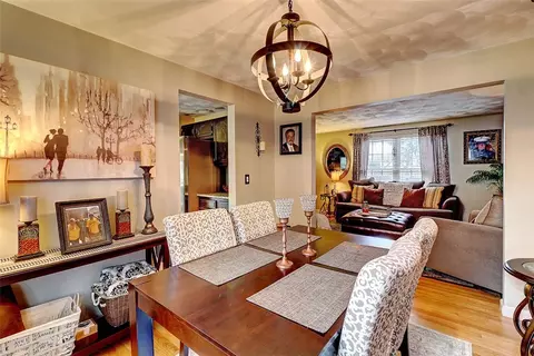 4 Bridal Ave, Warwick, RI 02886 photo 8