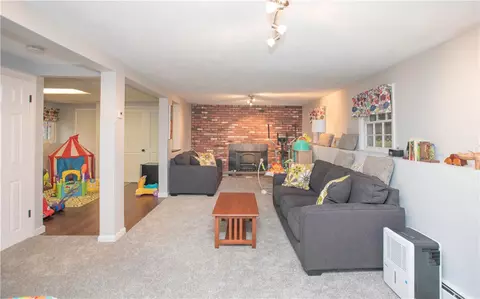 21 Bunting Rd, Warwick, RI 02889 photo 18