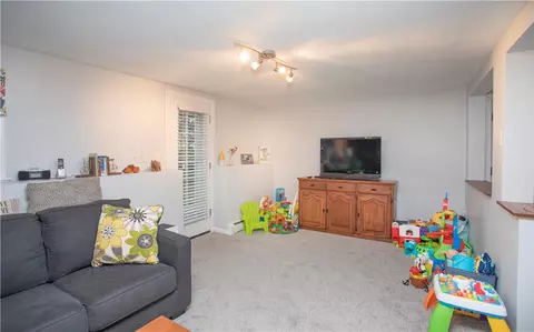 21 Bunting Rd, Warwick, RI 02889 photo 21