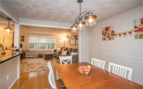 21 Bunting Rd, Warwick, RI 02889 photo 8