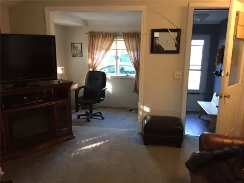 30 Rand St, Warwick, RI 02889 photo 9