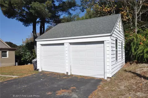 151 Dana St, Woonsocket, RI 02895 photo 31