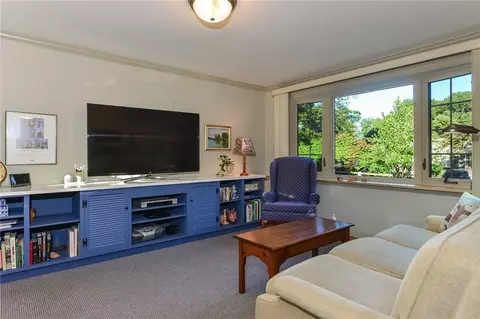 324 Spring Green Rd, Warwick, RI 02888 photo 25