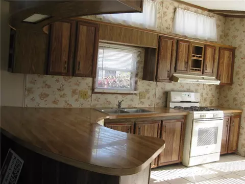 30 Lear Dr, Coventry, RI 02816 photo 4