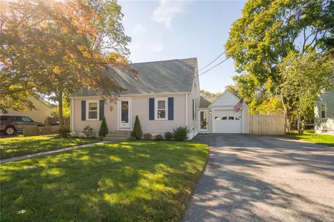 237 W Shore Rd, Warwick, RI 02889 photo 30