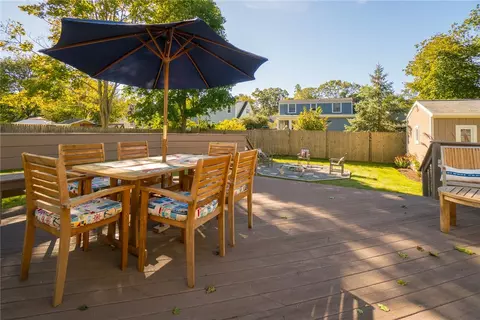 237 W Shore Rd, Warwick, RI 02889 photo 27