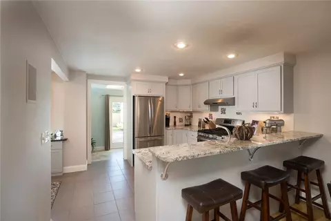 237 W Shore Rd, Warwick, RI 02889 photo 4