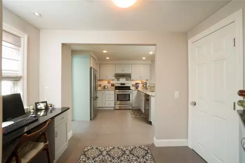 237 W Shore Rd, Warwick, RI 02889 photo 11