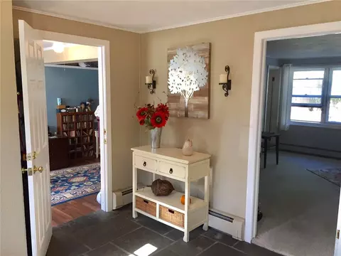 48 Old Post Rd, Westerly, RI 02891 photo 2