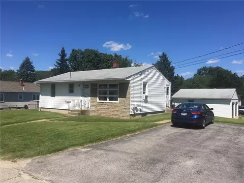 125 Benoit St, Coventry, RI 02816 photo 1