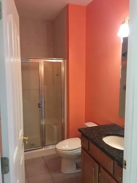 16 Phillips Ct, Cranston, RI 02921 photo 9