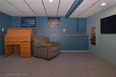 33 Gateway Ct, Warwick, RI 02889 photo 24