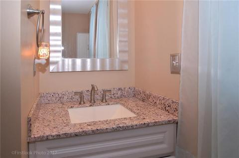 33 Gateway Ct, Warwick, RI 02889 photo 13