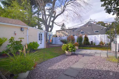 39 Lindy Ave, Warwick, RI 02889 photo 22