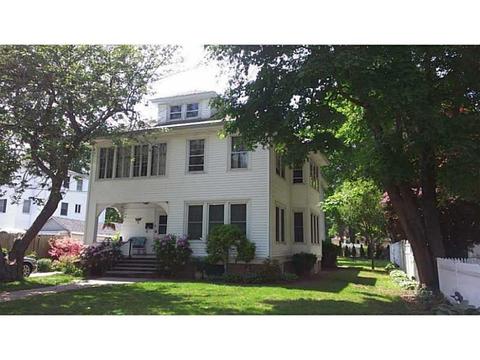 5 Crescent St, Westerly, RI 02891 photo 2