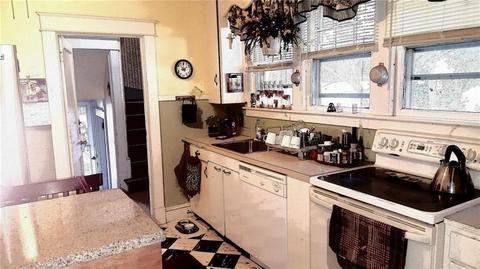 5 Crescent St, Westerly, RI 02891 photo 9