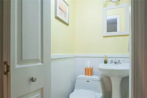 71 Normandy Dr, Warwick, RI 02886 photo 24