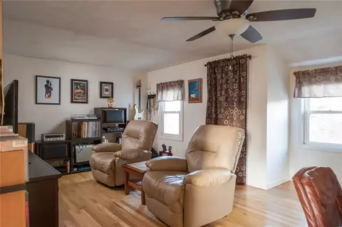 71 Normandy Dr, Warwick, RI 02886 photo 17