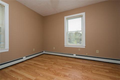 79 Cross St, Woonsocket, RI 02895 photo 14