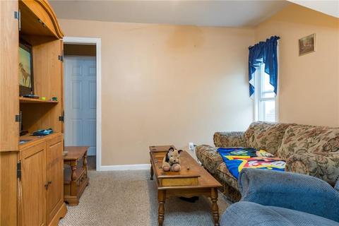 79 Cross St, Woonsocket, RI 02895 photo 19