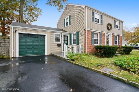 76 Normandy Dr, Warwick, RI 02886 photo 1
