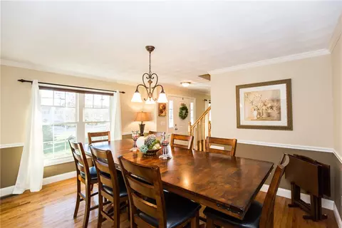 669 Scituate Ave, Cranston, RI 02921 photo 15