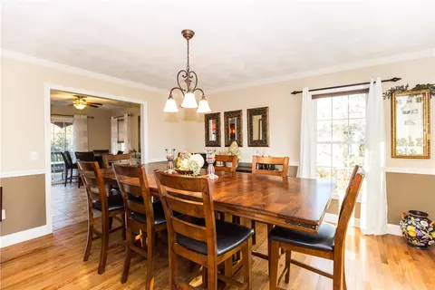 669 Scituate Ave, Cranston, RI 02921 photo 14