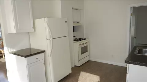86 Lyman Ave, Warwick, RI 02888 photo 2