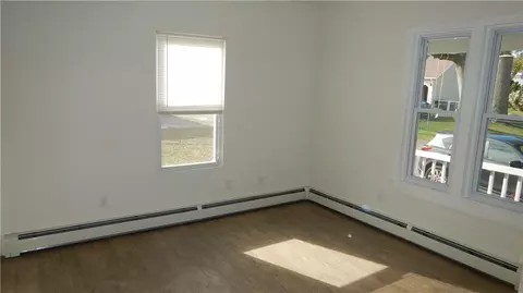 86 Lyman Ave, Warwick, RI 02888 photo 7