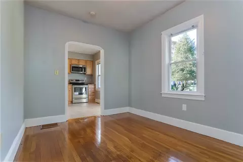 102 Davidson Rd, Warwick, RI 02886 photo 17