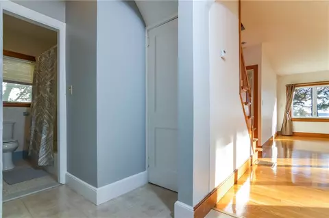 102 Davidson Rd, Warwick, RI 02886 photo 19