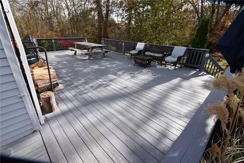 6 Edgewood Ave, Westerly, RI 02891 photo 5
