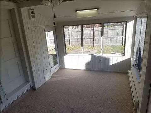 20 Villa Ave, Warwick, RI 02886 photo 6