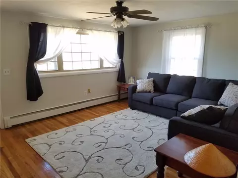 20 Villa Ave, Warwick, RI 02886 photo 10