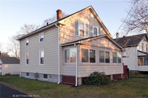 140 Manolla Ave, Warwick, RI 02888 photo 1