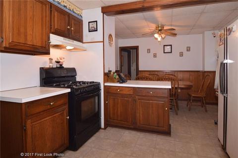 140 Manolla Ave, Warwick, RI 02888 photo 7