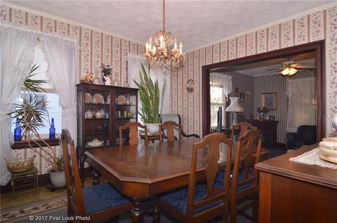 140 Manolla Ave, Warwick, RI 02888 photo 10