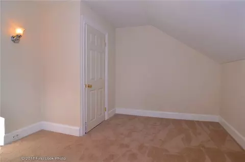 238 Killingly St, Providence, RI 02909 photo 24