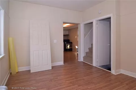 238 Killingly St, Providence, RI 02909 photo 10