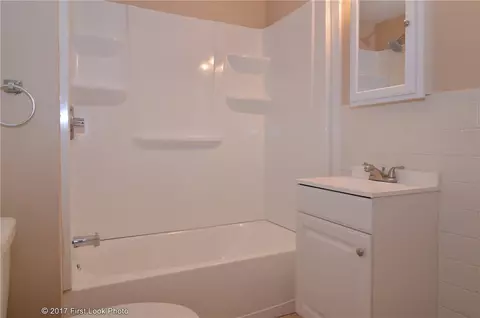 238 Killingly St, Providence, RI 02909 photo 17