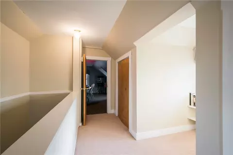 46 Arrow Ave, Warwick, RI 02886 photo 13