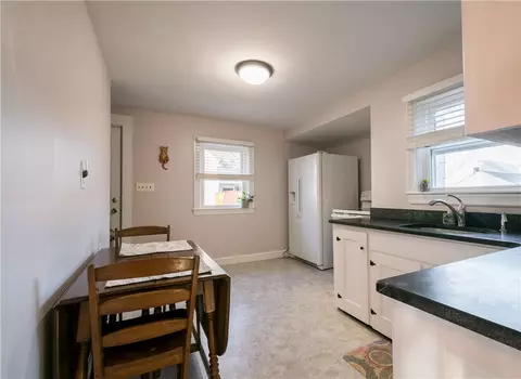 46 Arrow Ave, Warwick, RI 02886 photo 10
