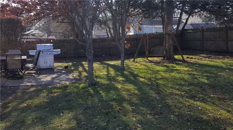 51 Keystone Dr, Warwick, RI 02889 photo 33