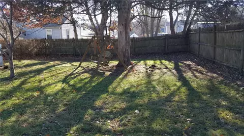 51 Keystone Dr, Warwick, RI 02889 photo 27