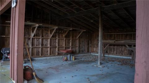9 E Killingly Rd, Foster, RI 02825 photo 15